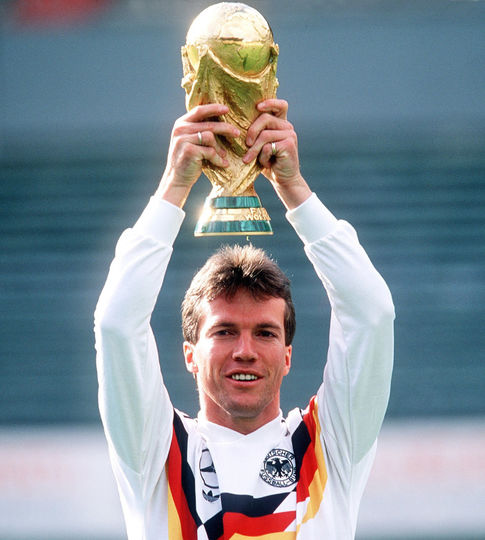 Лотар Маттеус стал чемпионом мира в составе сборной Германии (1990 год). Фото Getty