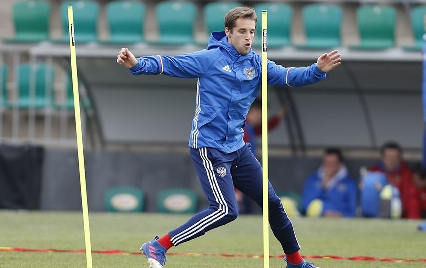 Тренировка сборной России по футболу. Фото www.rfs.ru