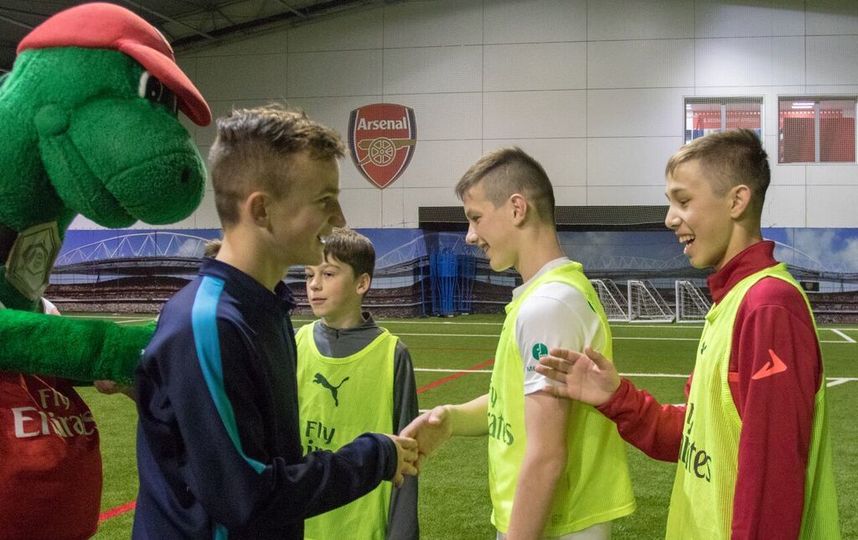 Дети-сироты в академии "Аренала". Фото Дарья Конурбаева