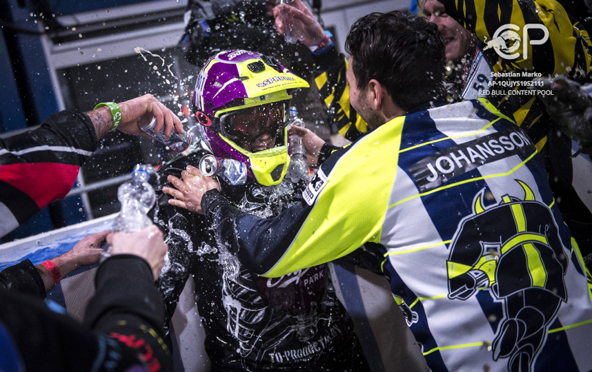 Соревнования RedBull Crashed Ice в Финляндии. Фото Фото предоставлено Red Bull