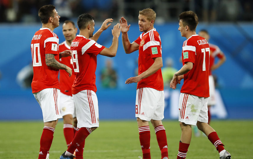 Часть сборной России по футболу. Фото Getty