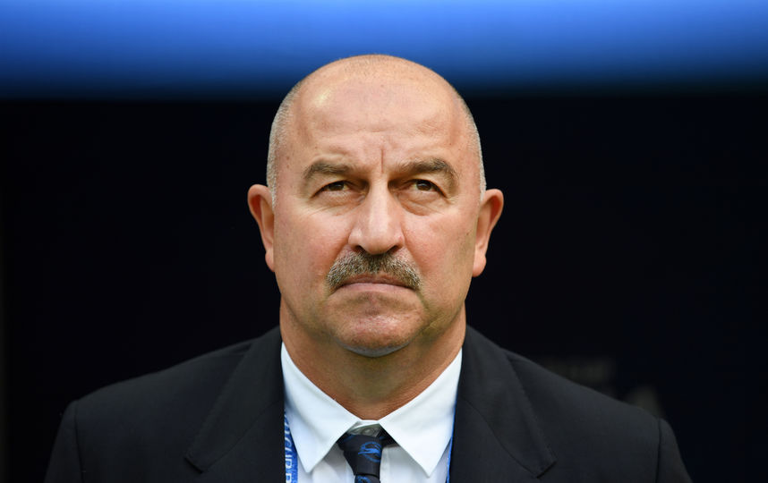 Главный тренер сборной России по футболу Станисла Черчесов. Фото Getty