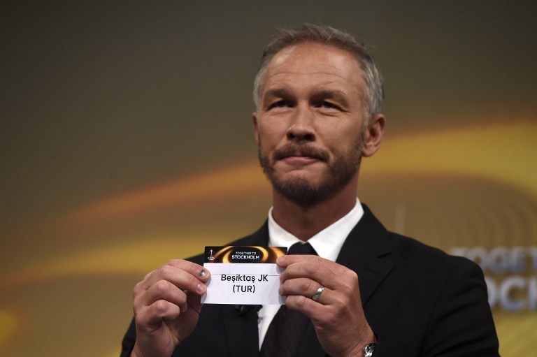 Жеребьёвка 1/8 финала Лиги Европы. Фото AFP