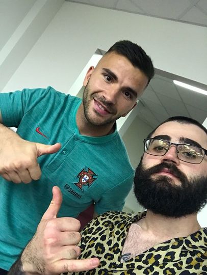 Запасной вратарь сборной Португалии Антони Лопеш. Фото Instagram Нельсона Аветисяна/@barber.nelson