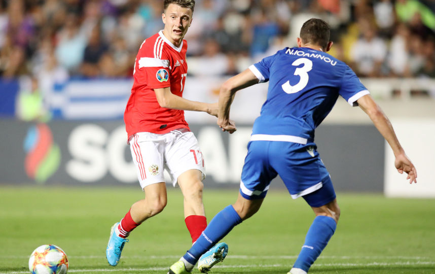 Сборная России одержала победу со счётом 5:0. Фото AFP