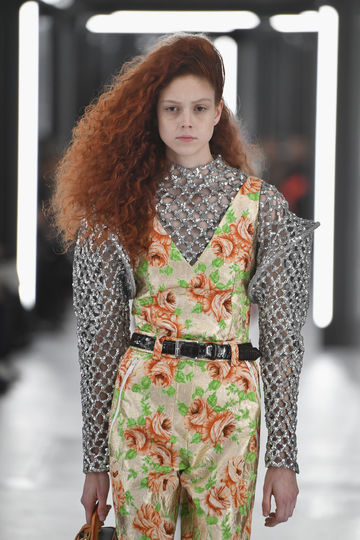 Показ Louis Vuitton на Неделе моды в Париже. Фото Getty
