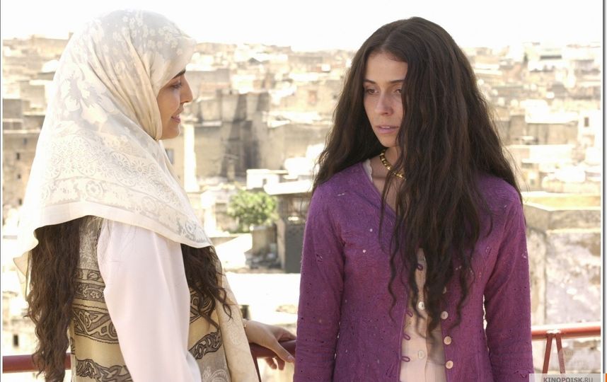 Кадр из сериала "Клон". Фото kinopoisk.ru