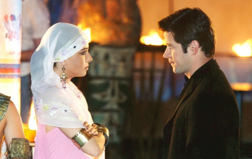 Кадр из сериала "Клон". Фото kinopoisk.ru