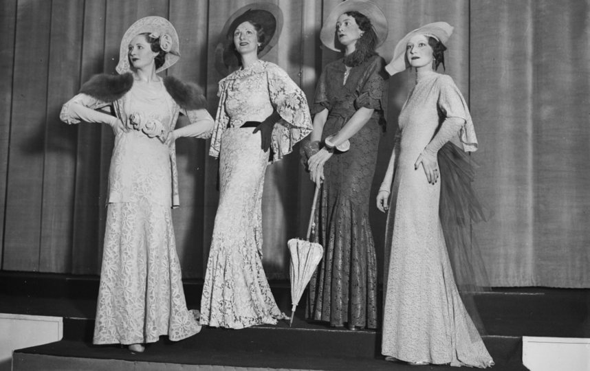 1934 год.Модное шоу в Беркшире, Англия. Фото Getty