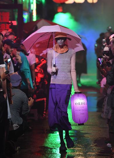 Raf Simons Spring/Summer. Фото AFP