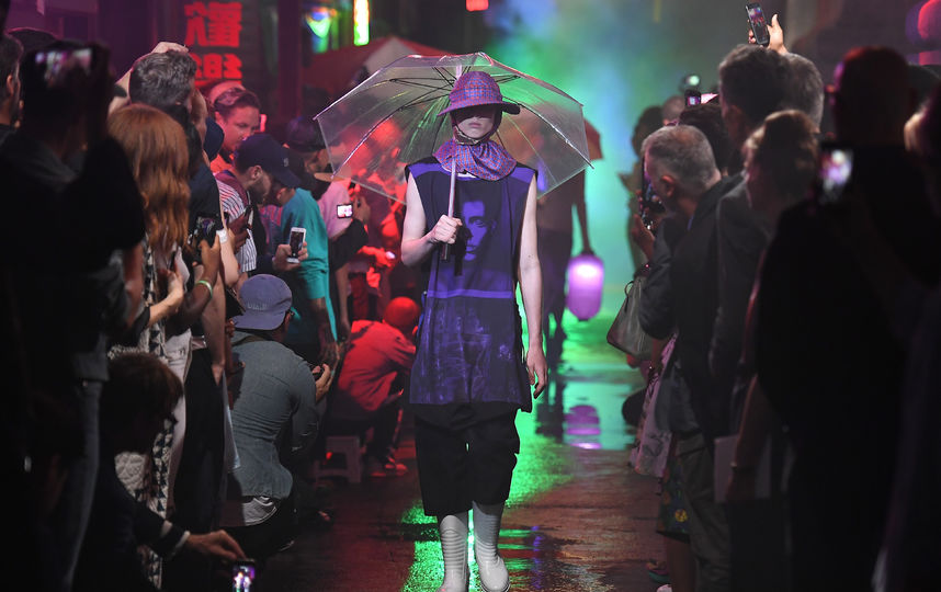 Raf Simons Spring/Summer. Фото AFP