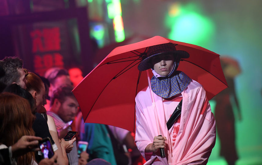 Raf Simons Spring/Summer. Фото AFP