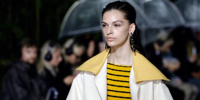 Показ Lanvin в Париже.