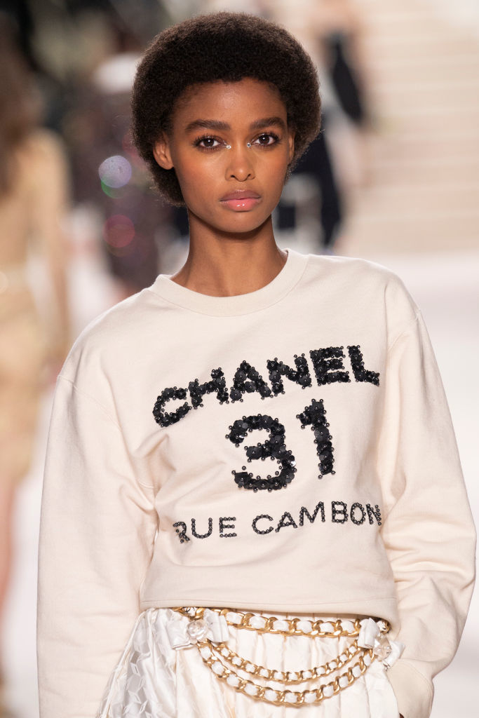Chanel Metiers d’Art 2019-2020. Фото Getty