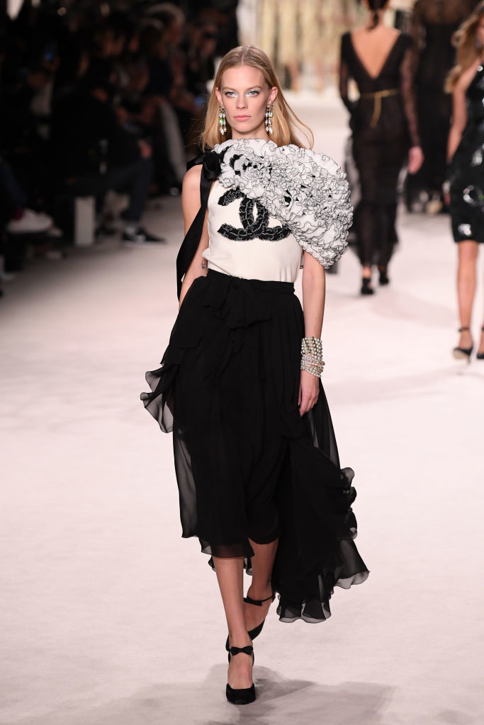 Chanel Metiers d’Art 2019-2020. Фото Getty