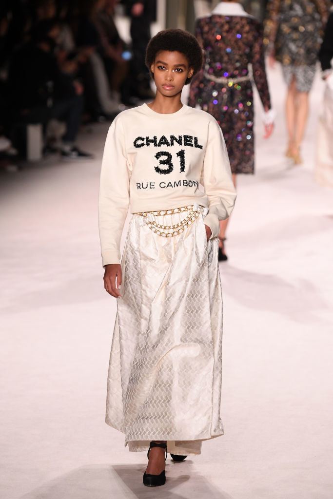 Chanel Metiers d’Art 2019-2020. Фото Getty