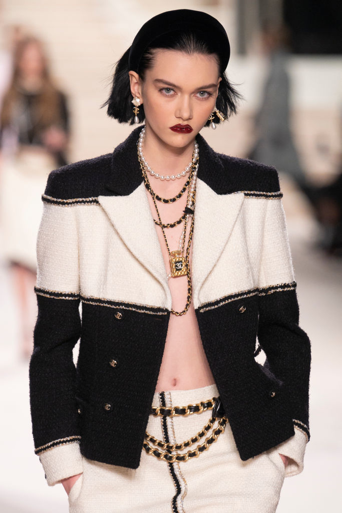 Chanel Metiers d’Art 2019-2020. Фото Getty