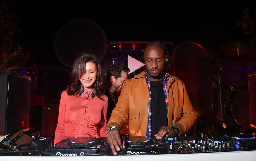 Белла Хадид на вечеринке Youtube в рамках Недели моды в Париже. Фото Getty