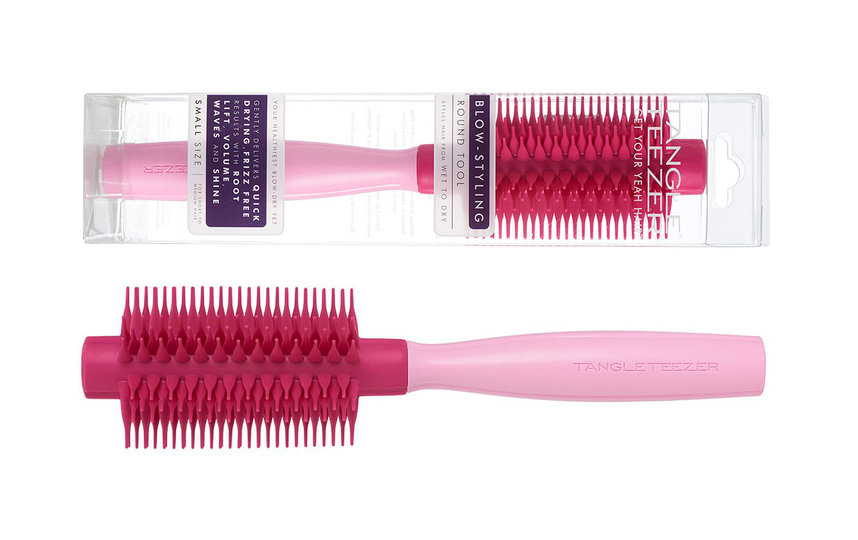 Круглая расчёска Tangle Teezer Blow-Styling Round Tool (1790 руб.). Фото Предоставлено интернет-магазином, "Metro"