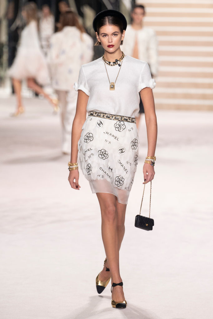 Кайя Гербер, Chanel Metiers d’Art 2019-2020. Фото Getty