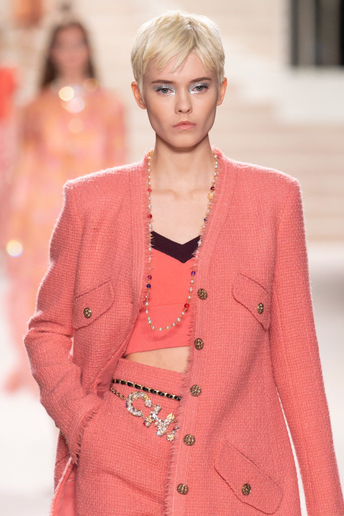 Chanel Metiers d’Art 2019-2020. Фото Getty