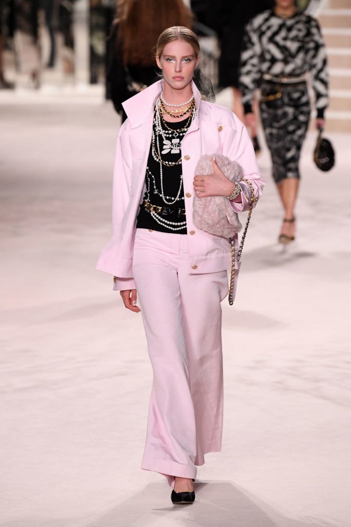 Chanel Metiers d’Art 2019-2020. Фото Getty