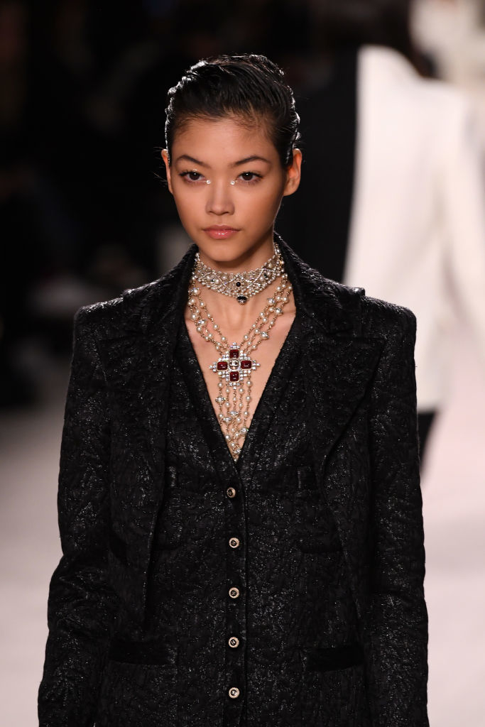 Chanel Metiers d’Art 2019-2020. Фото Getty