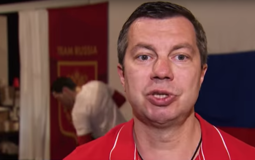 Хоккеисты записали видеообращение к выпускникам