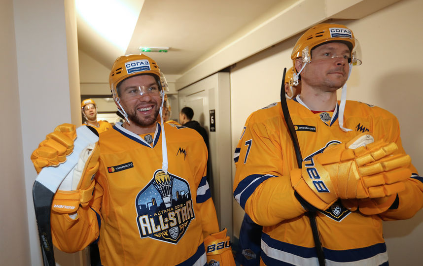 Мастер-шоу на Неделе звёзд хоккея в Астане. Фото photo.khl.ru, Юрий Кузьмин/Андрей Голованов