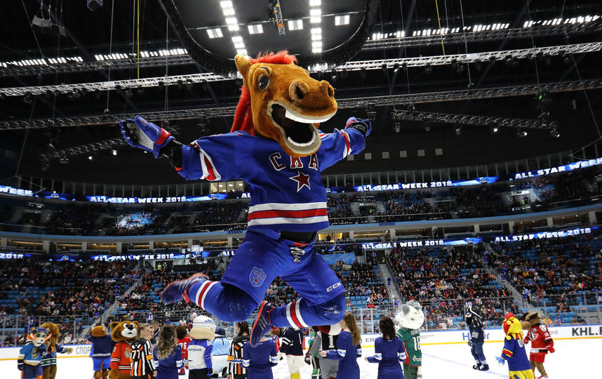 Мастер-шоу на Неделе звёзд хоккея в Астане. Фото photo.khl.ru, Юрий Кузьмин/Андрей Голованов