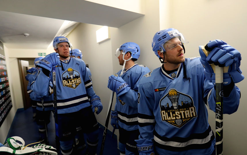 Мастер-шоу на Неделе звёзд хоккея в Астане. Фото photo.khl.ru, Юрий Кузьмин/Андрей Голованов