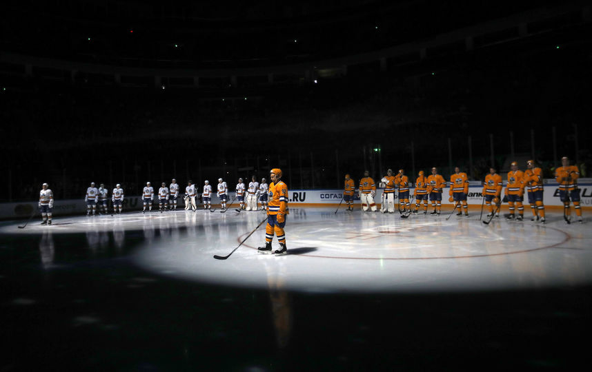 Мастер-шоу на Неделе звёзд хоккея в Астане. Фото photo.khl.ru, Юрий Кузьмин/Андрей Голованов