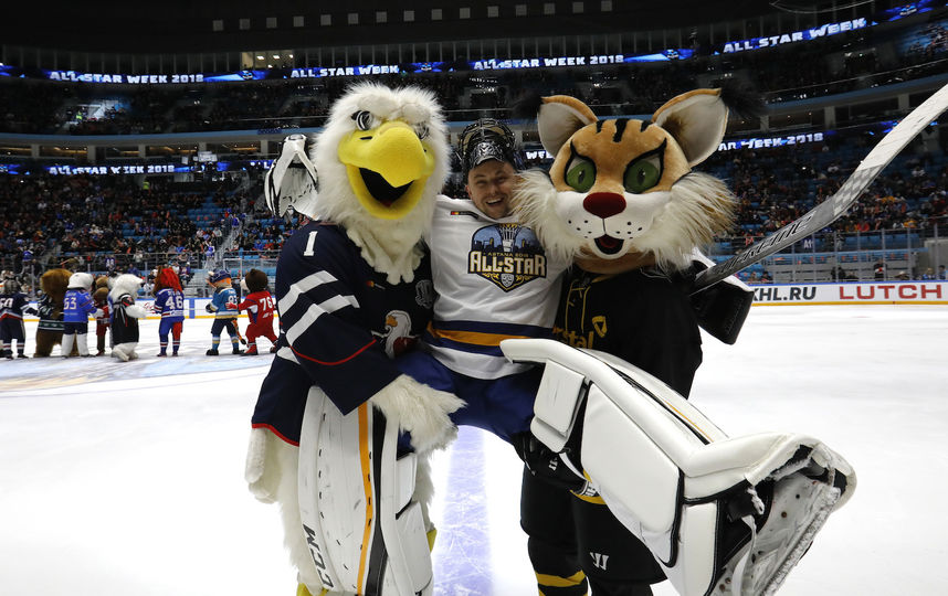 Мастер-шоу на Неделе звёзд хоккея в Астане. Фото photo.khl.ru, Юрий Кузьмин/Андрей Голованов