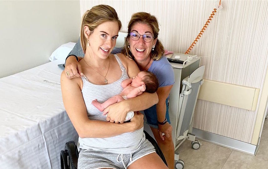 Мария с доктором Мартой, которая оба раза вела роды. Фото Скриншот Instagram/chaadaeva_maria