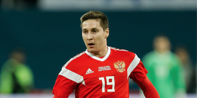 Далер Кузяев.