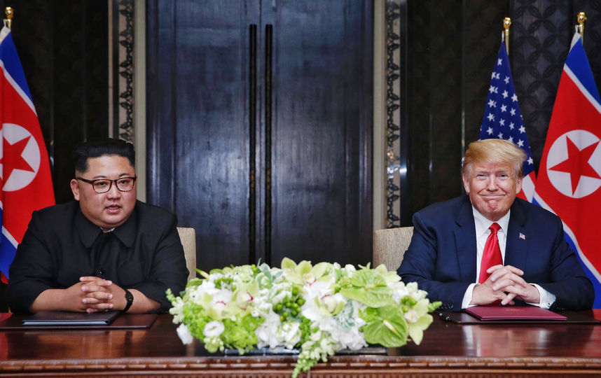 Дональд Трамп и Ким Чен Ын. Фото Getty