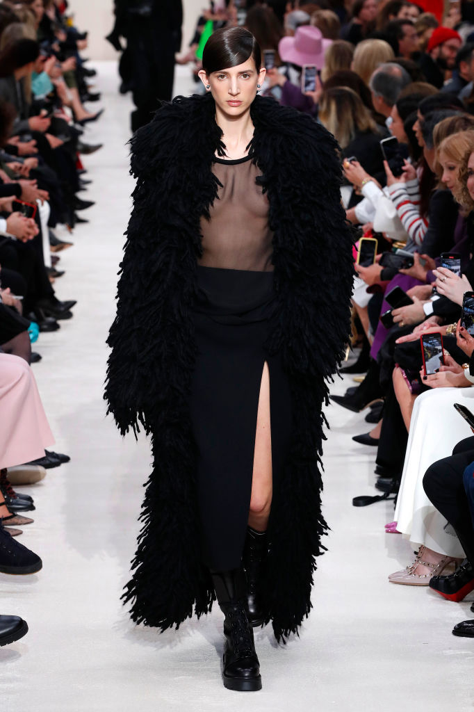 Показ Valentino в Париже. Фото Getty
