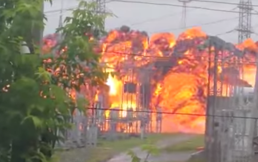 Опубликовано видео взрыва, из-за которого 150 тысяч томичей остались без света