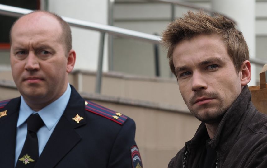 1. "Летящие сквозь ночь"6. "Полицейский с Рублёвки" 4-й сезон. Фото Кадр из фильма, kinopoisk.ru