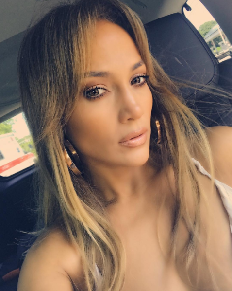 instagram.com/jlo/?hl=ru.