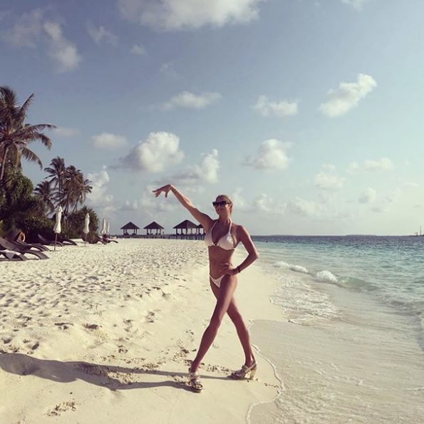 Анастасия Волочкова на Мальдивах, 2019 год. Фото скриншот https://www.instagram.com/volochkova_art/?hl=ru