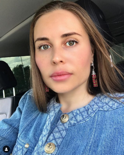 Участница шоу "Уральские пельмени" Юлия Михалкова. Фото www.instagram.com/mihalkova