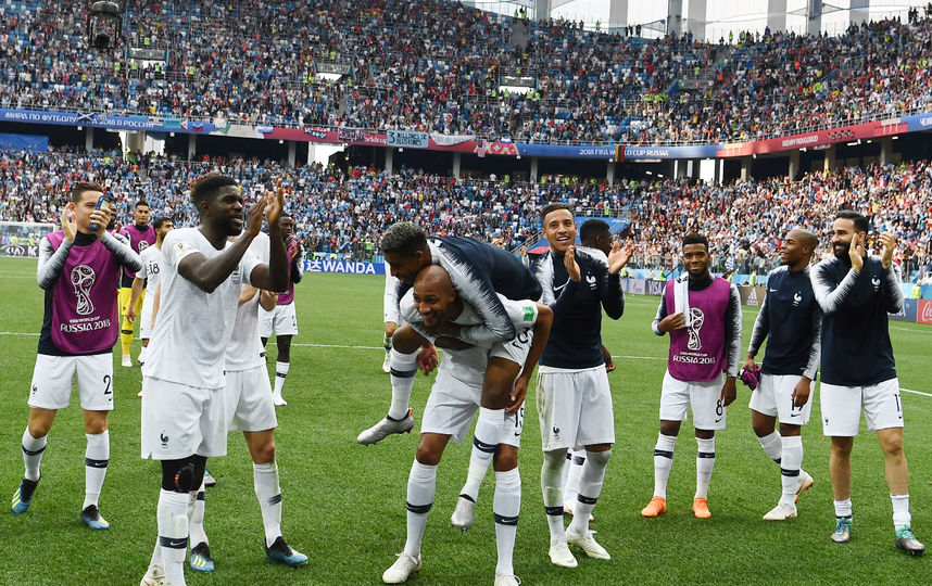 Матч Уругвай - Франция 6 июля 2018 года. Фото AFP