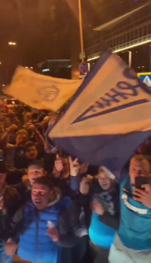 Фанаты сине-бело-голубых ярко, громко и с размахом отпраздновали победу. Фото Скриншот https://www.instagram.com/sergey_bogdanovich_semak/