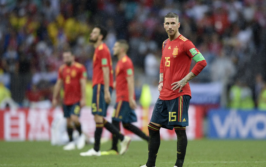 Сборная Испании в матче против сборной России. 1/8 финала ЧМ–2018. Фото AFP