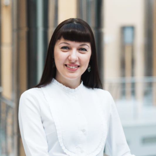 девушка офис менеджер. андрей 37 тюмень. киселева татьяна тюмень михайловский. этажи офис. менеджер тюмень.