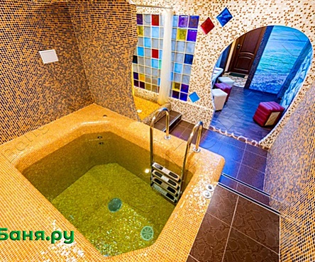 Әкесі бар томпақ қызы порно