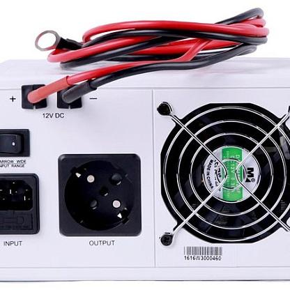 CyberPower SMP 750 EI источник бесперебойного питания