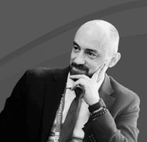 Артем Калашников