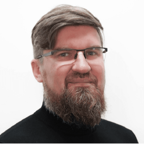 Денис Свечников